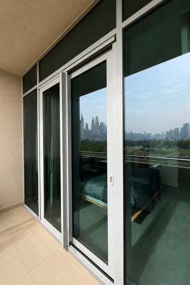 Lift-and-slide balcony door, Golf Tower 2